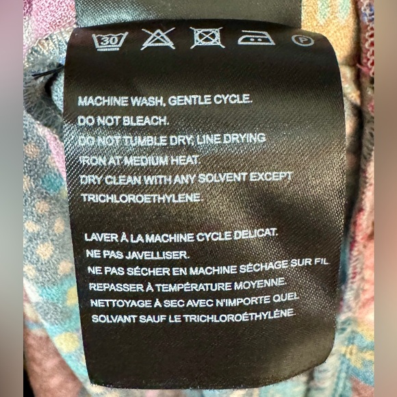 XL (16) FARM Rio Floral Maxi Dress, Mixed Wild Life Lenzing Ecovero Viscose NWOT - Picture 8 of 8